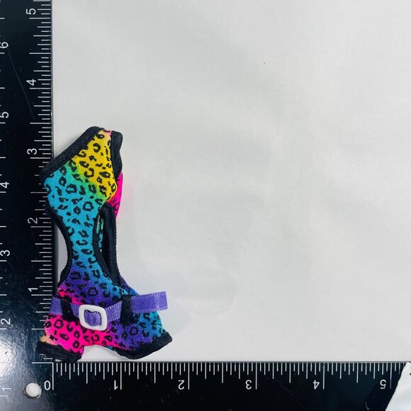 Monster High Gloom Beach Clawdeen Wolf Rainbow Leopard Print Fashion Suit - Picture 5 of 5